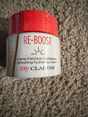 Clarins Re-Boost Hydrating Cream - White Jar with Coral Cap